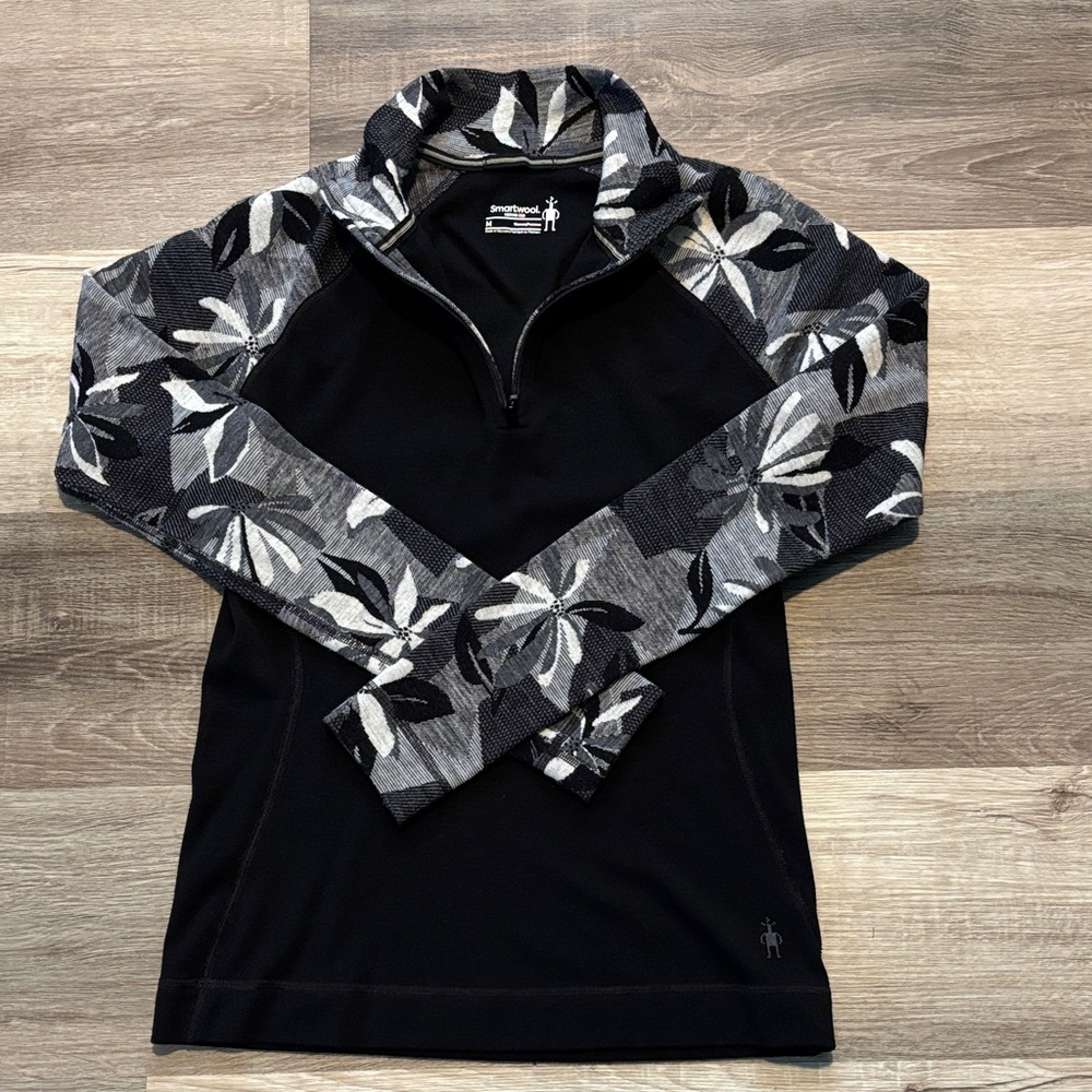 Smartwool Merino 250 Black and Gray 1/4 zip Sweater